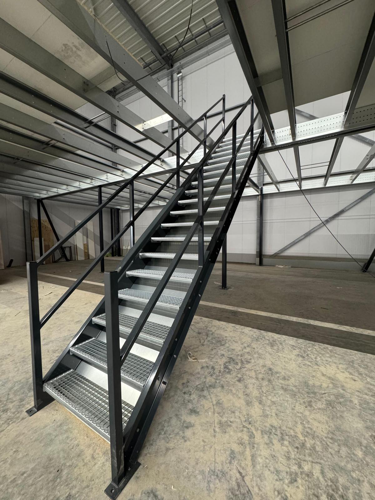 Baseline verdiepingsvloer mezzanine Almacon