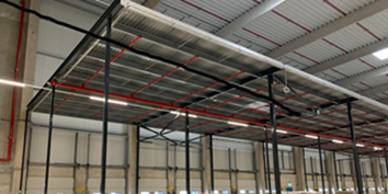 Almacon sprinkler verdiepingsvloer bij hoog distributiecentrum